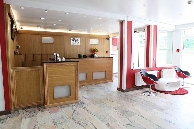 Hotel De France Saint-Gilles Étterem fotó