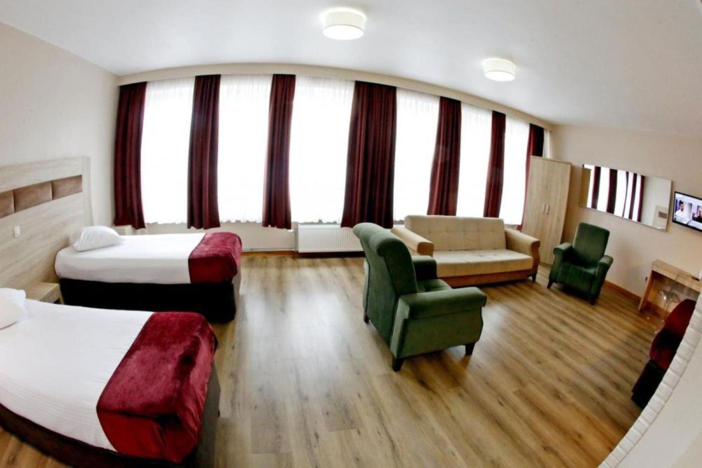 Hotel De France Saint-Gilles Kültér fotó